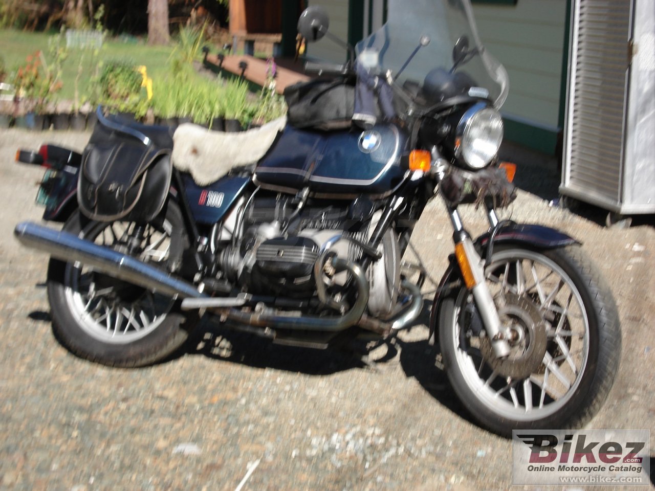 Big  r 100 picture and wallpaper from Bikez.com
